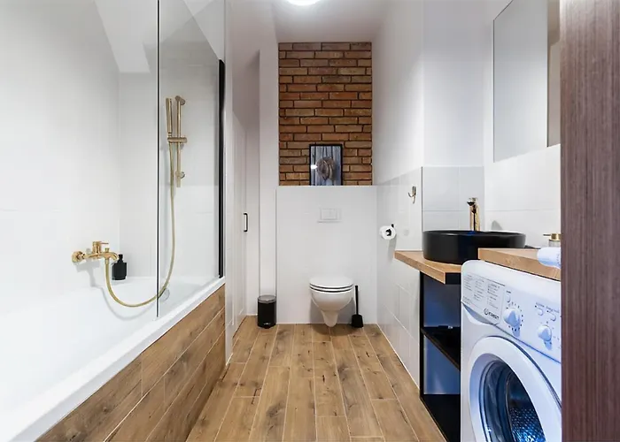 Cudnajem Old Town - Premium Elblag