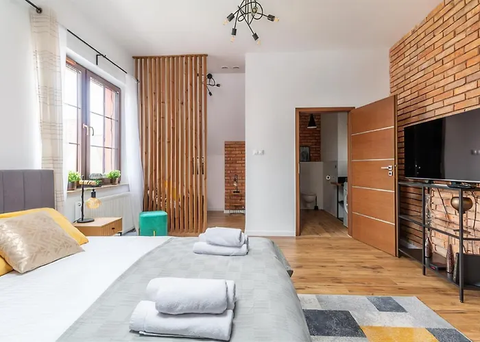 Cudnajem Old Town - Premium Elbląg